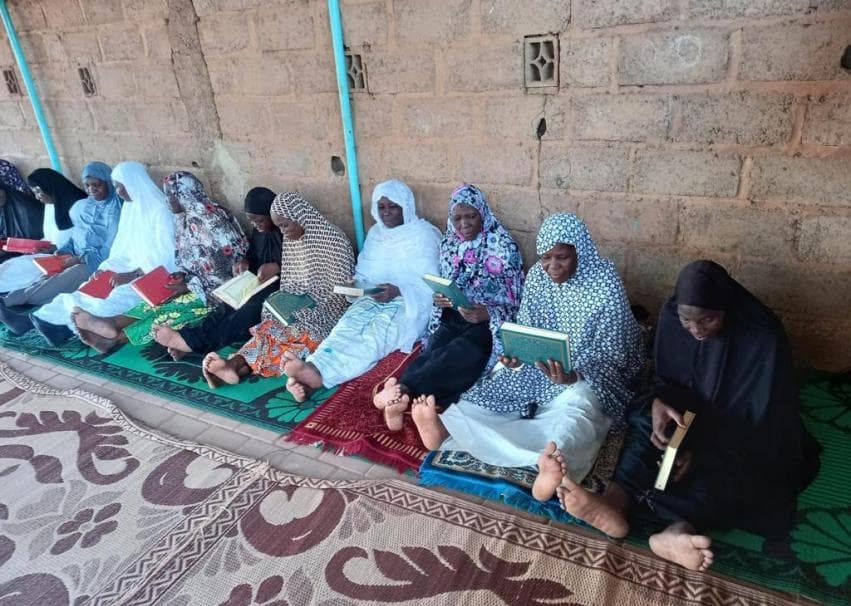 Burkina Faso Kur’an-ı Kerim Dağıtımı — fotoğraf 19